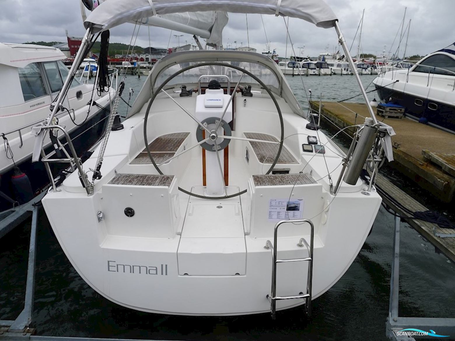 Hanse 320