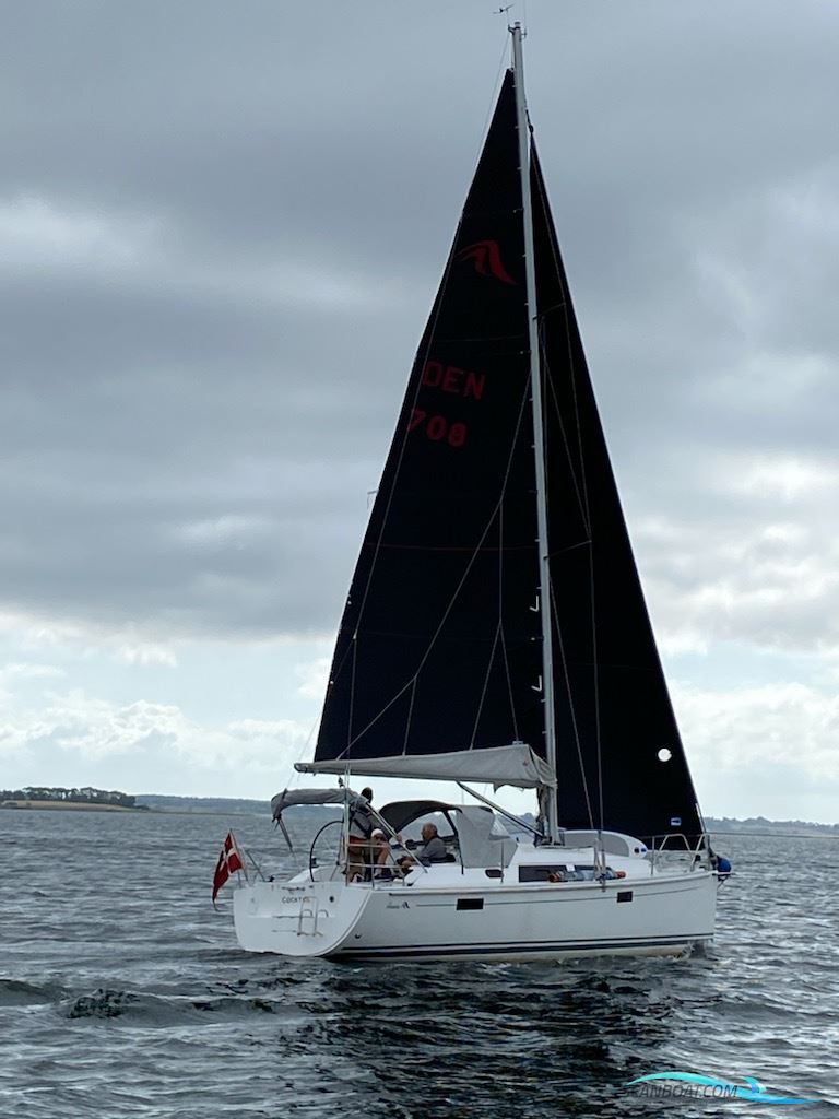 Hanse 320 Zeilboten 2007, met Yanmar 3YM20 motor, Denemarken