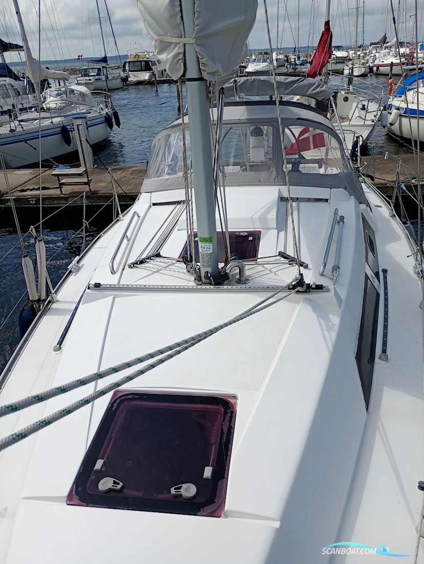 Hanse 320