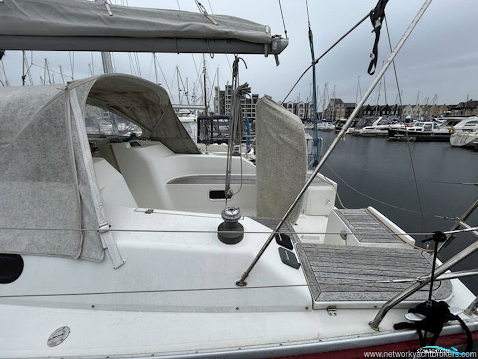 Hanse 320