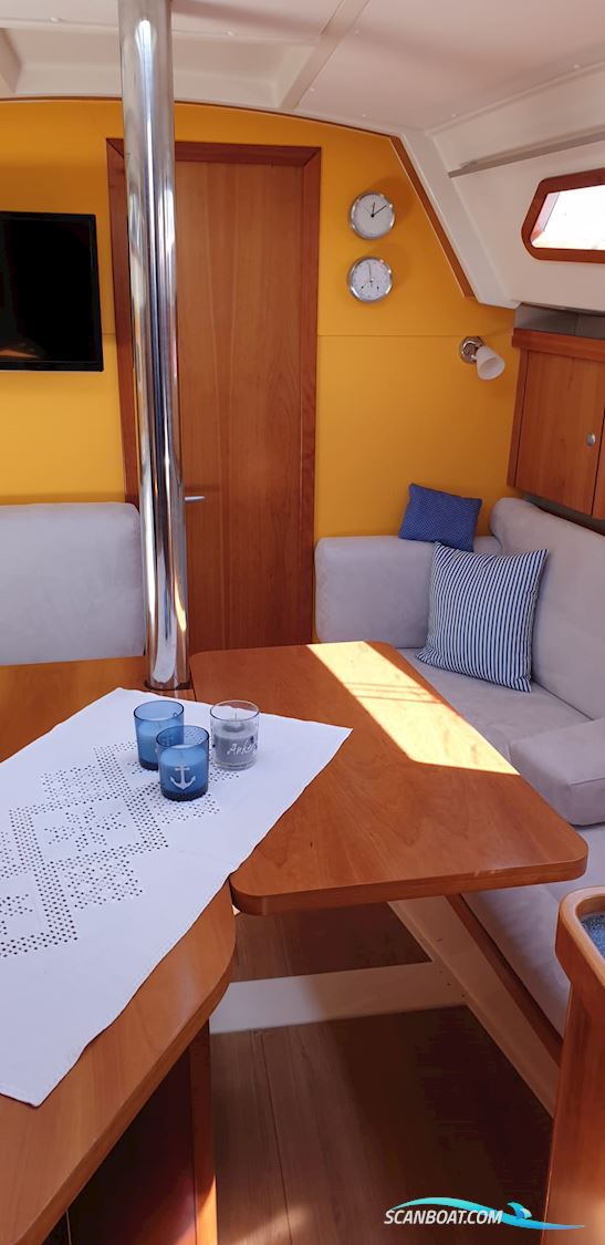 Hanse 320