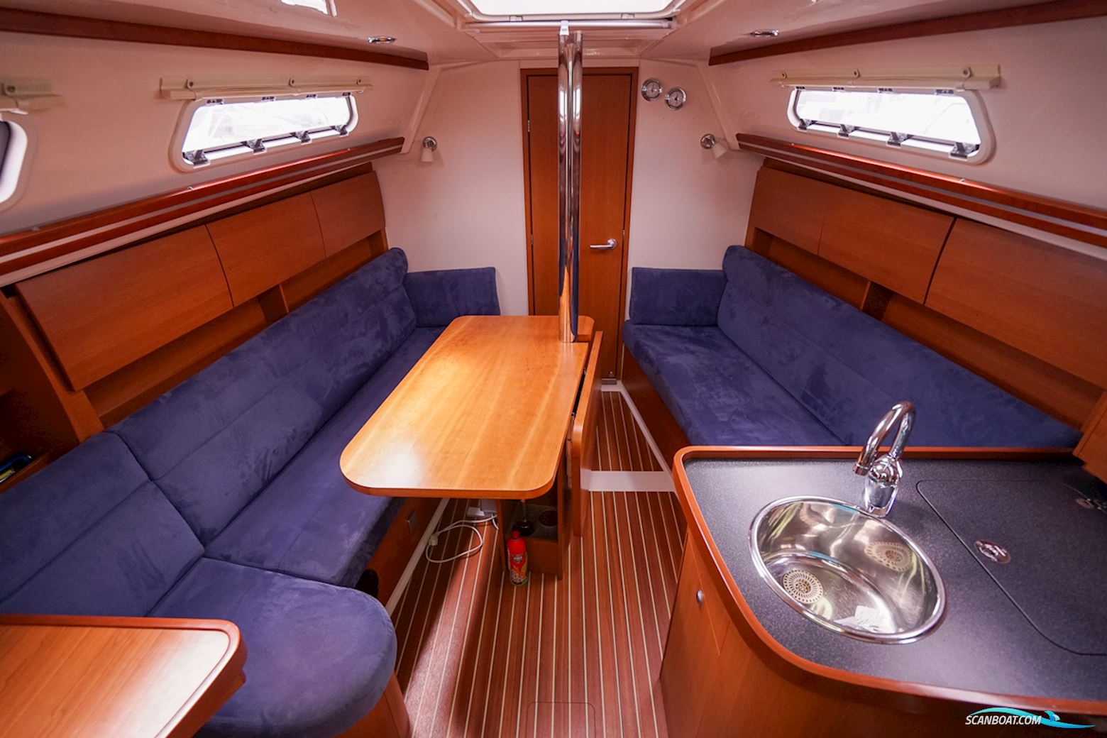 Hanse 325