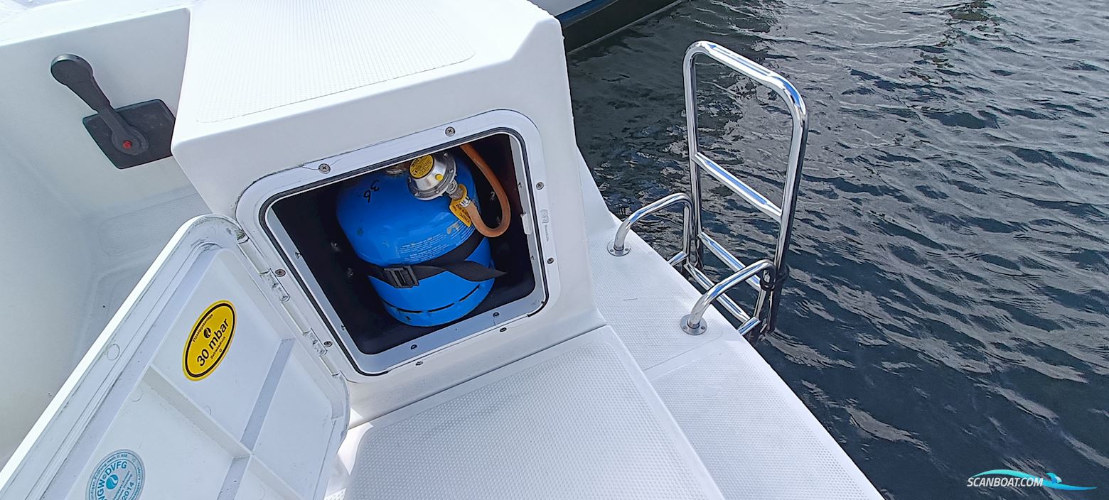Hanse 325