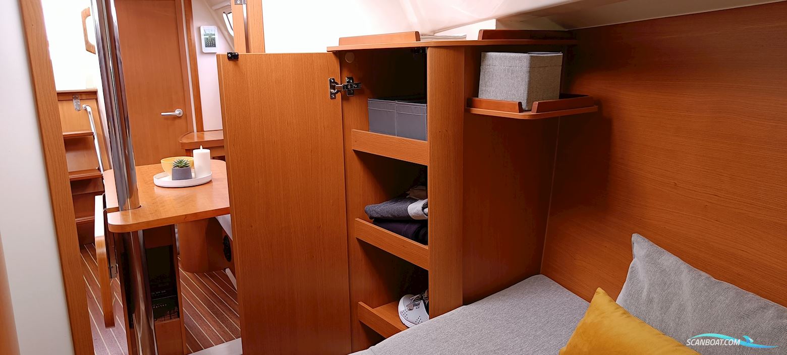 Hanse 325