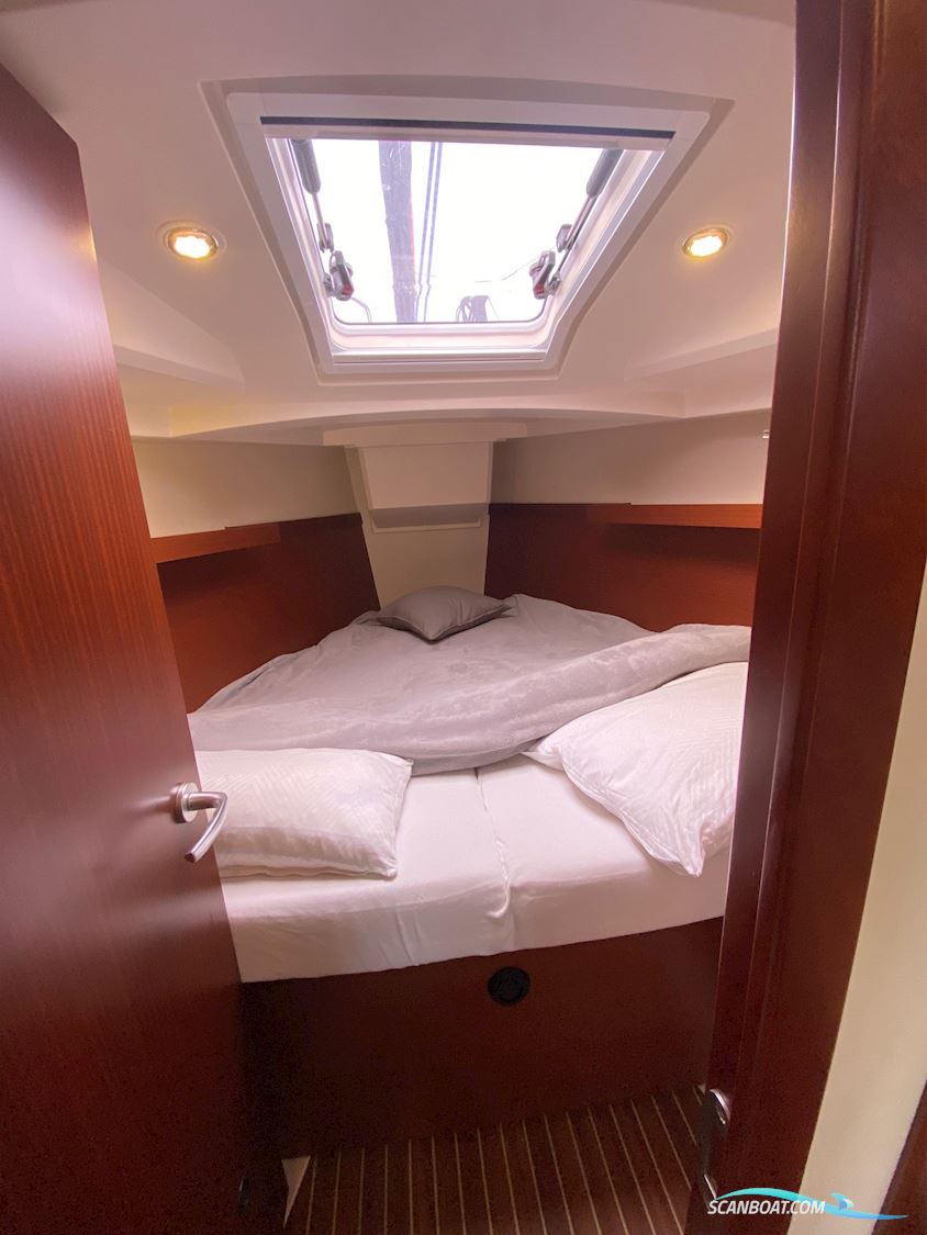 Hanse 345