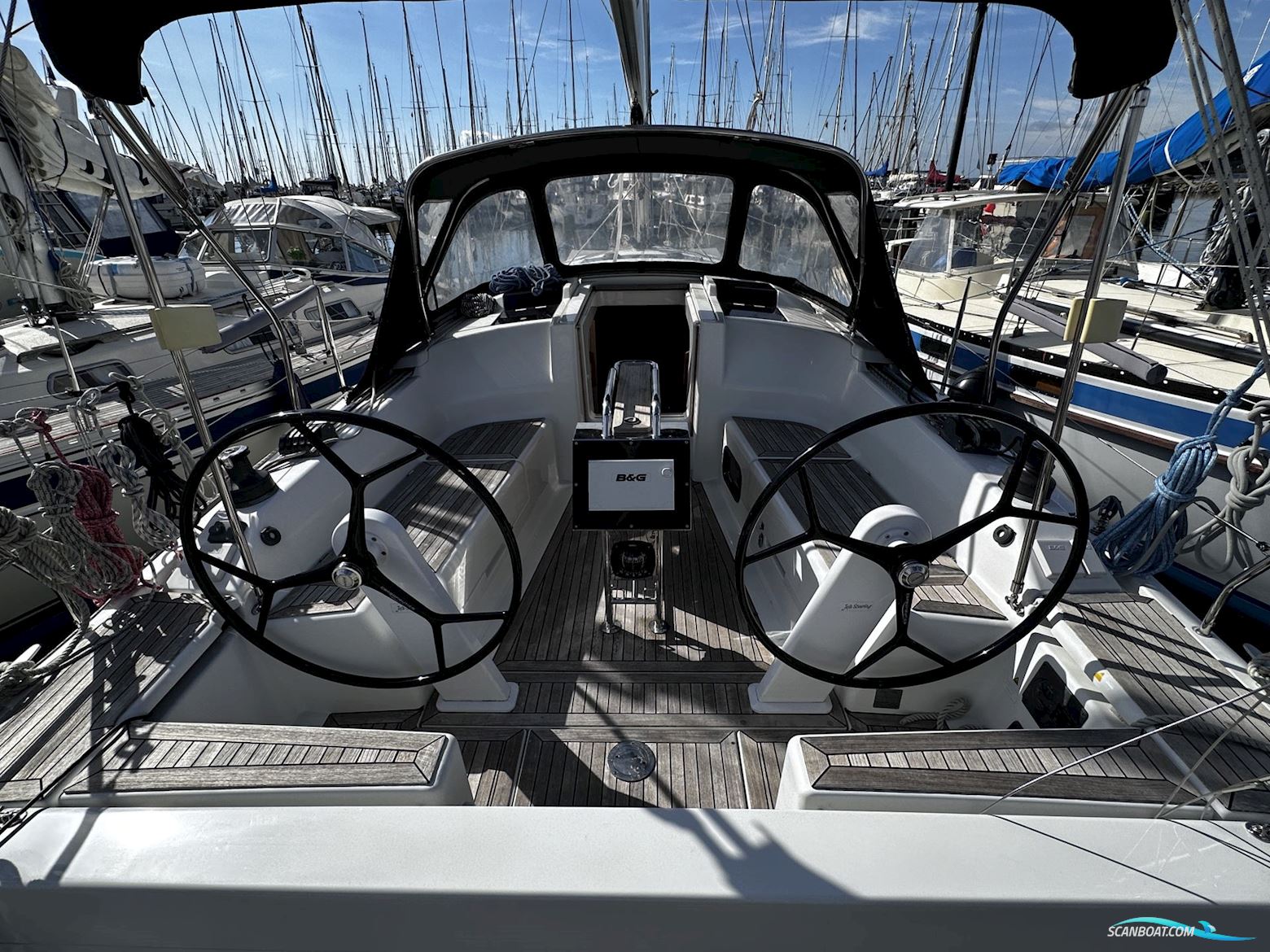 Hanse 345
