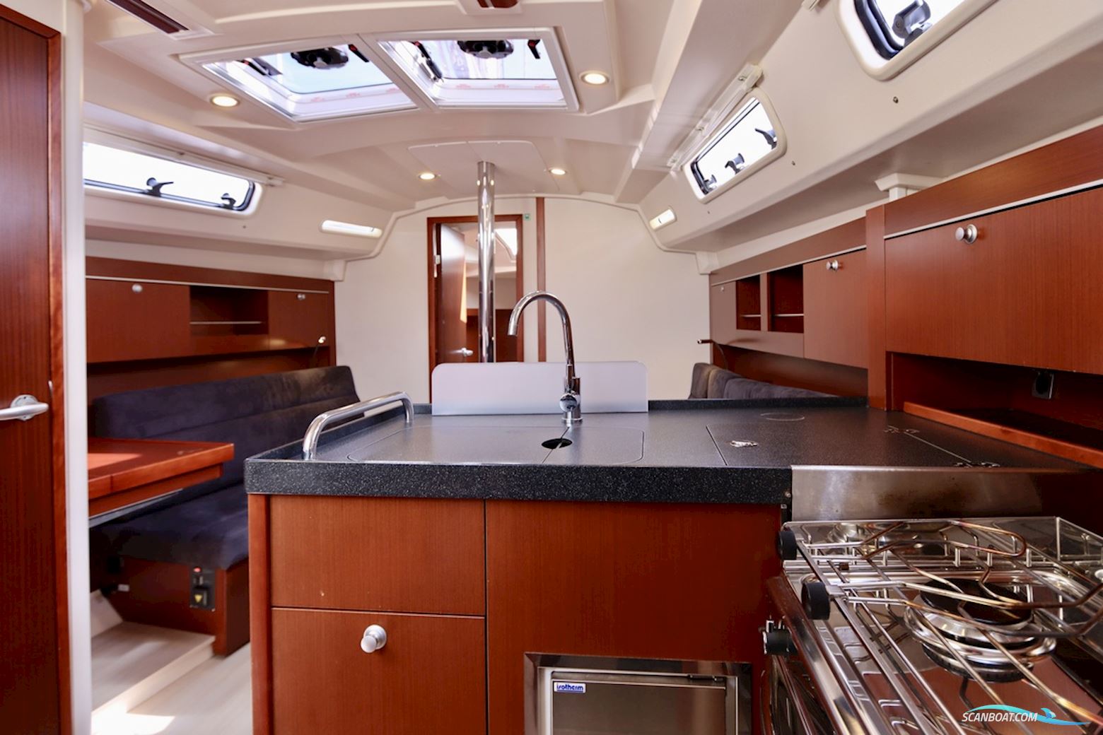 Hanse 345