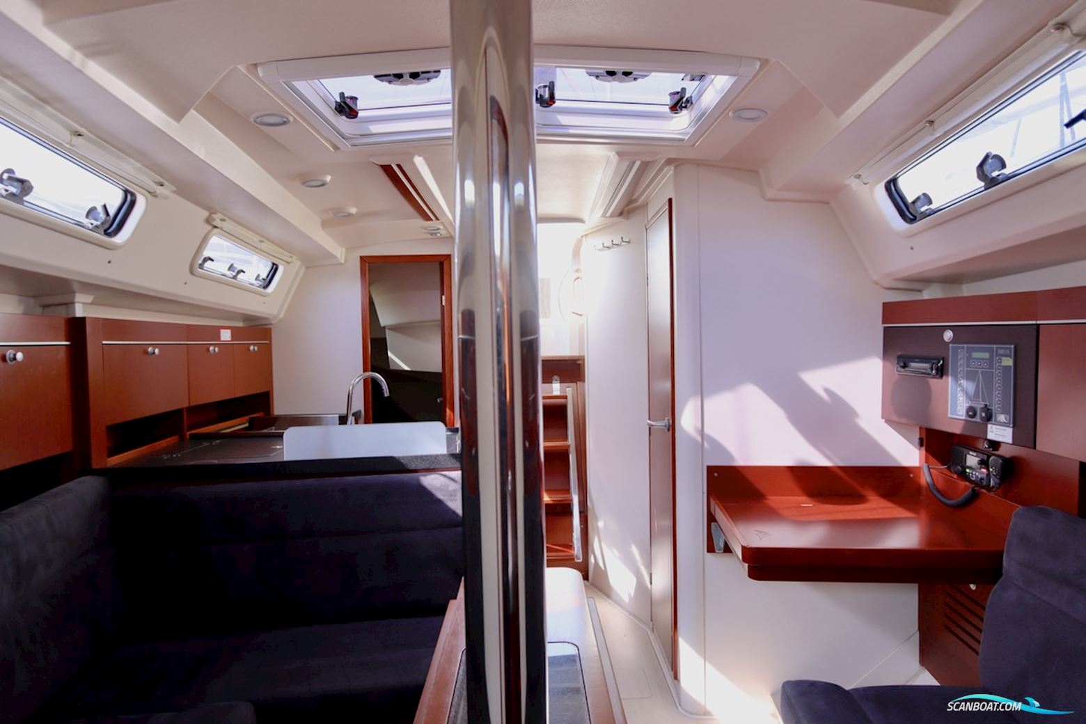 Hanse 345