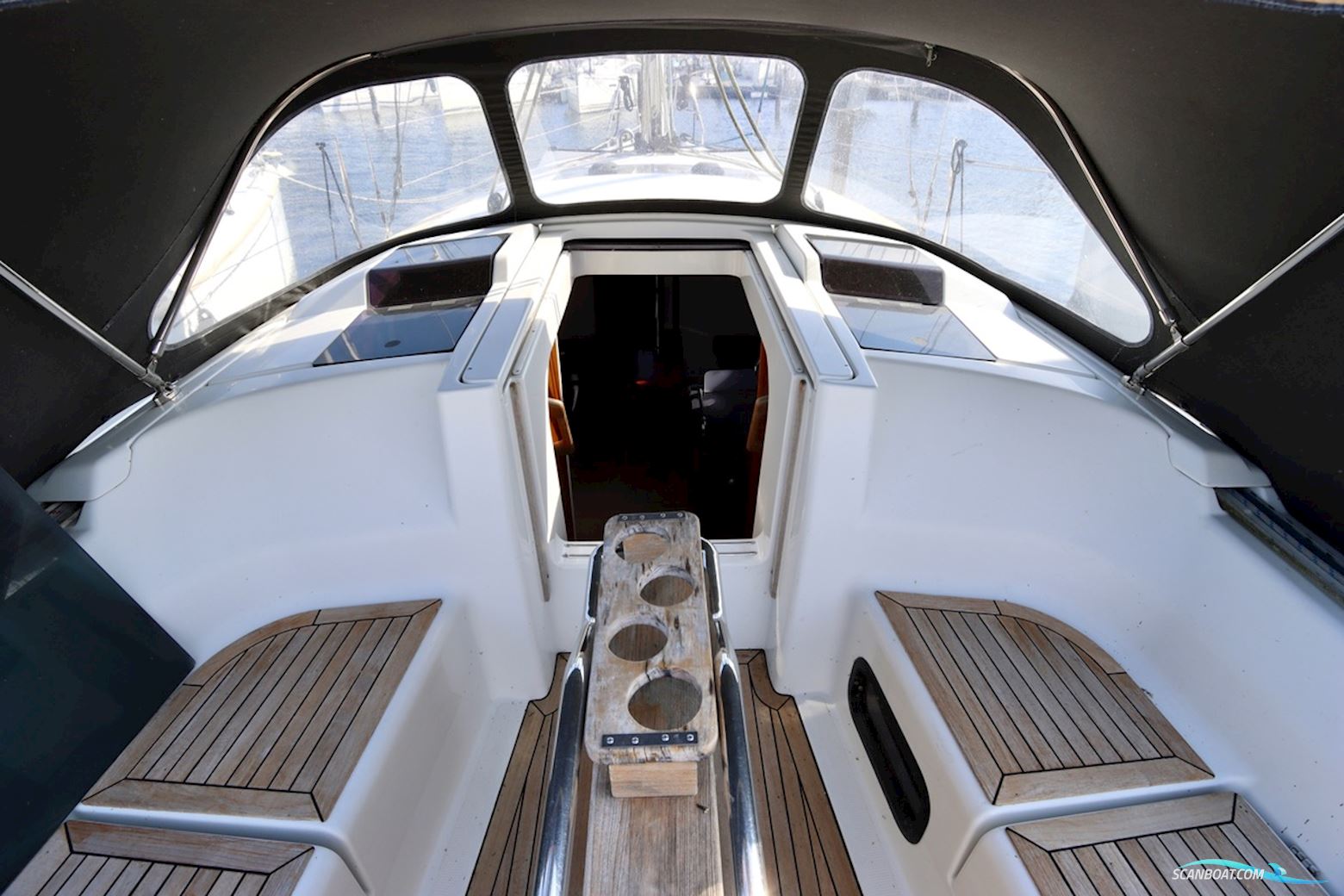 Hanse 345