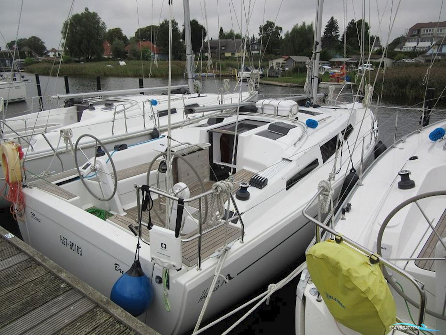 Hanse 348