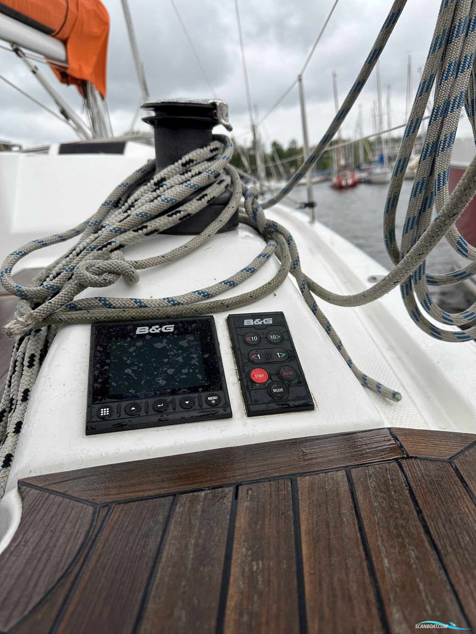 Hanse 348