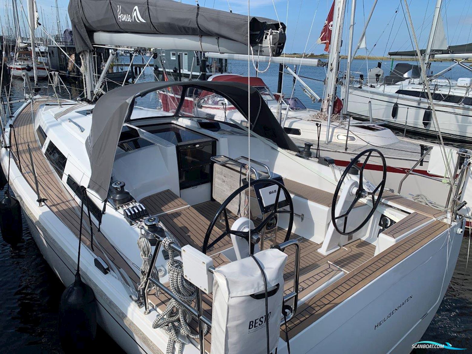 Hanse 348