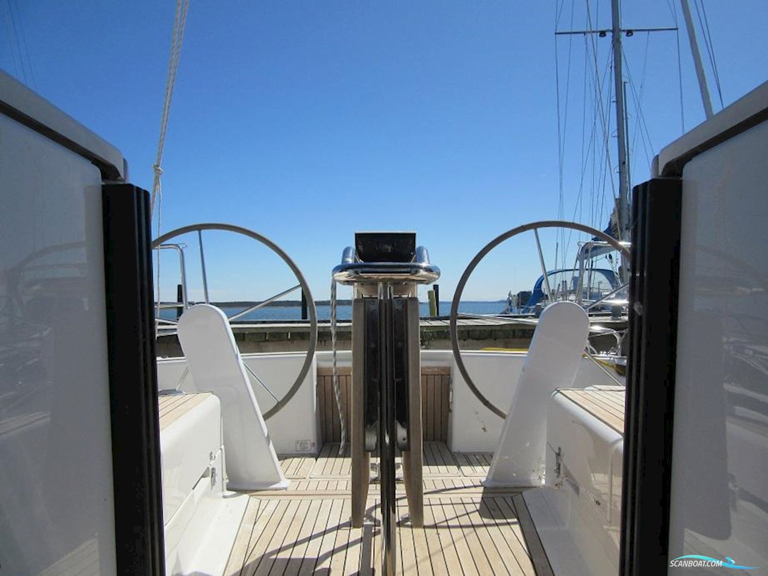 Hanse 348