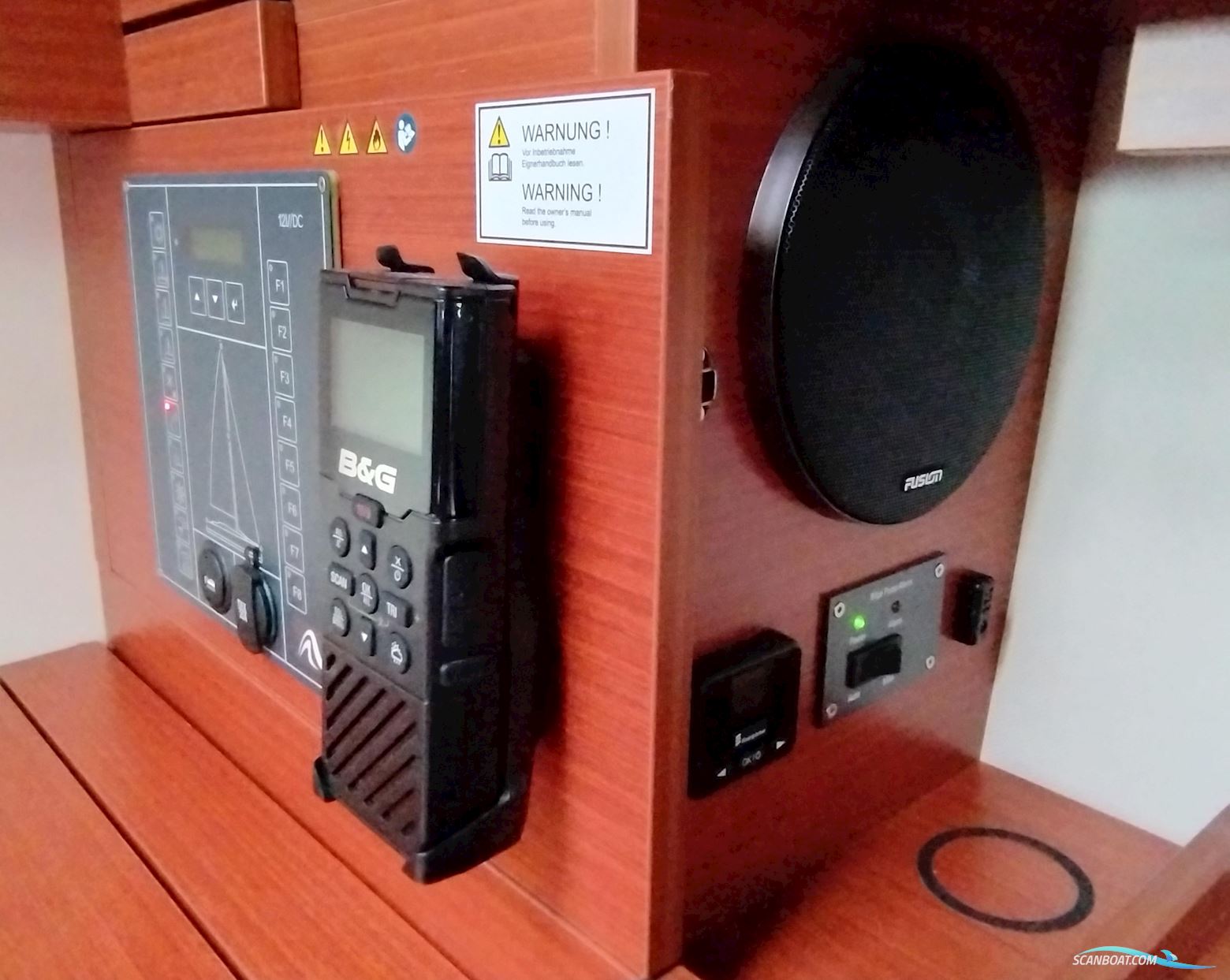Hanse 348