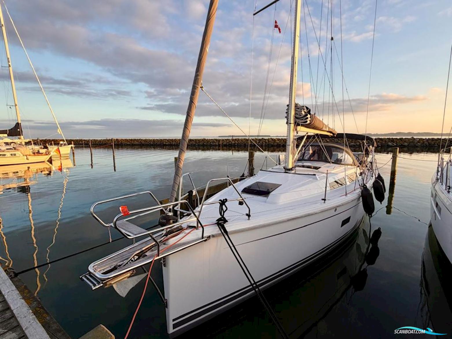 Hanse 348