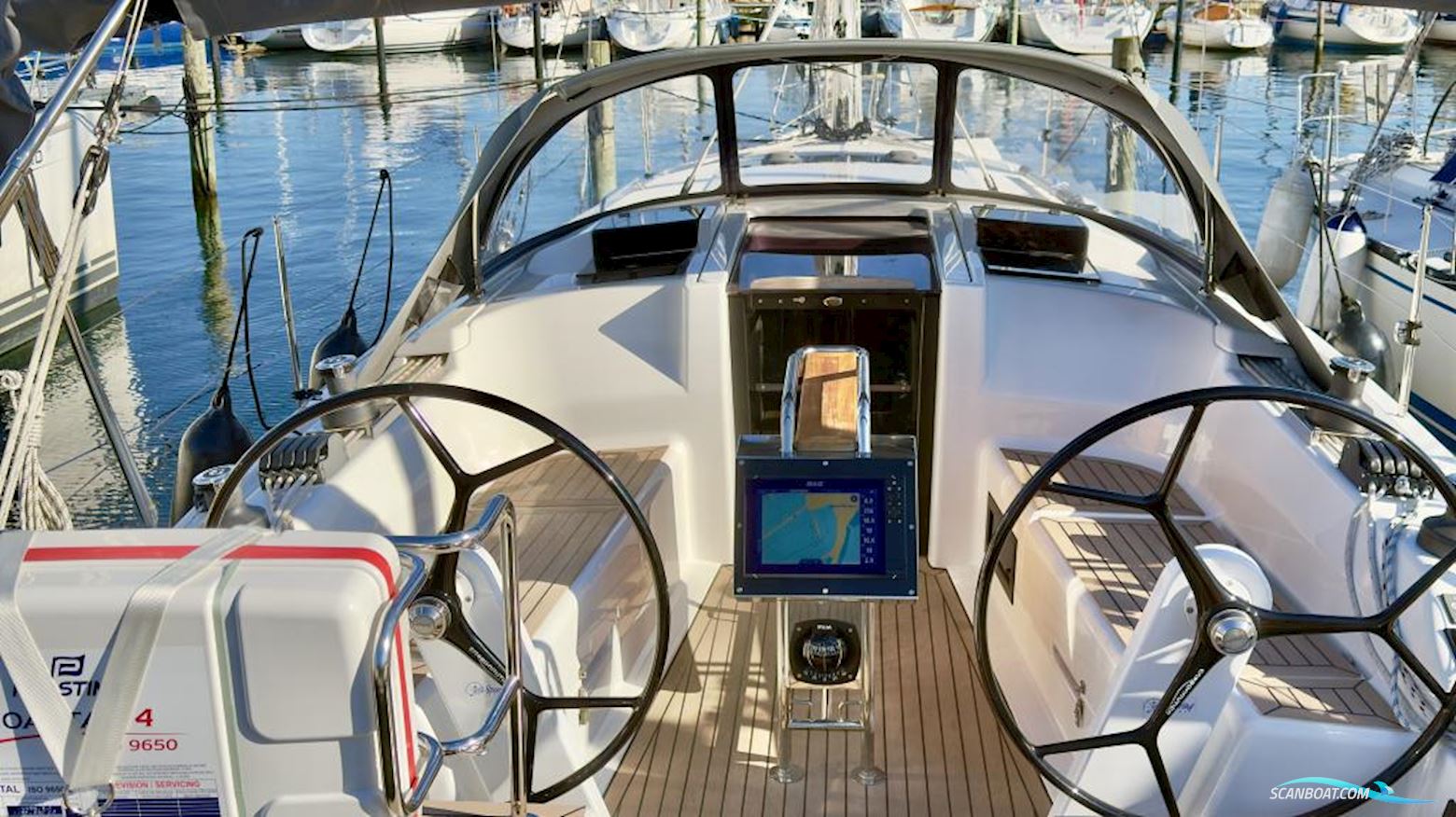 Hanse 348