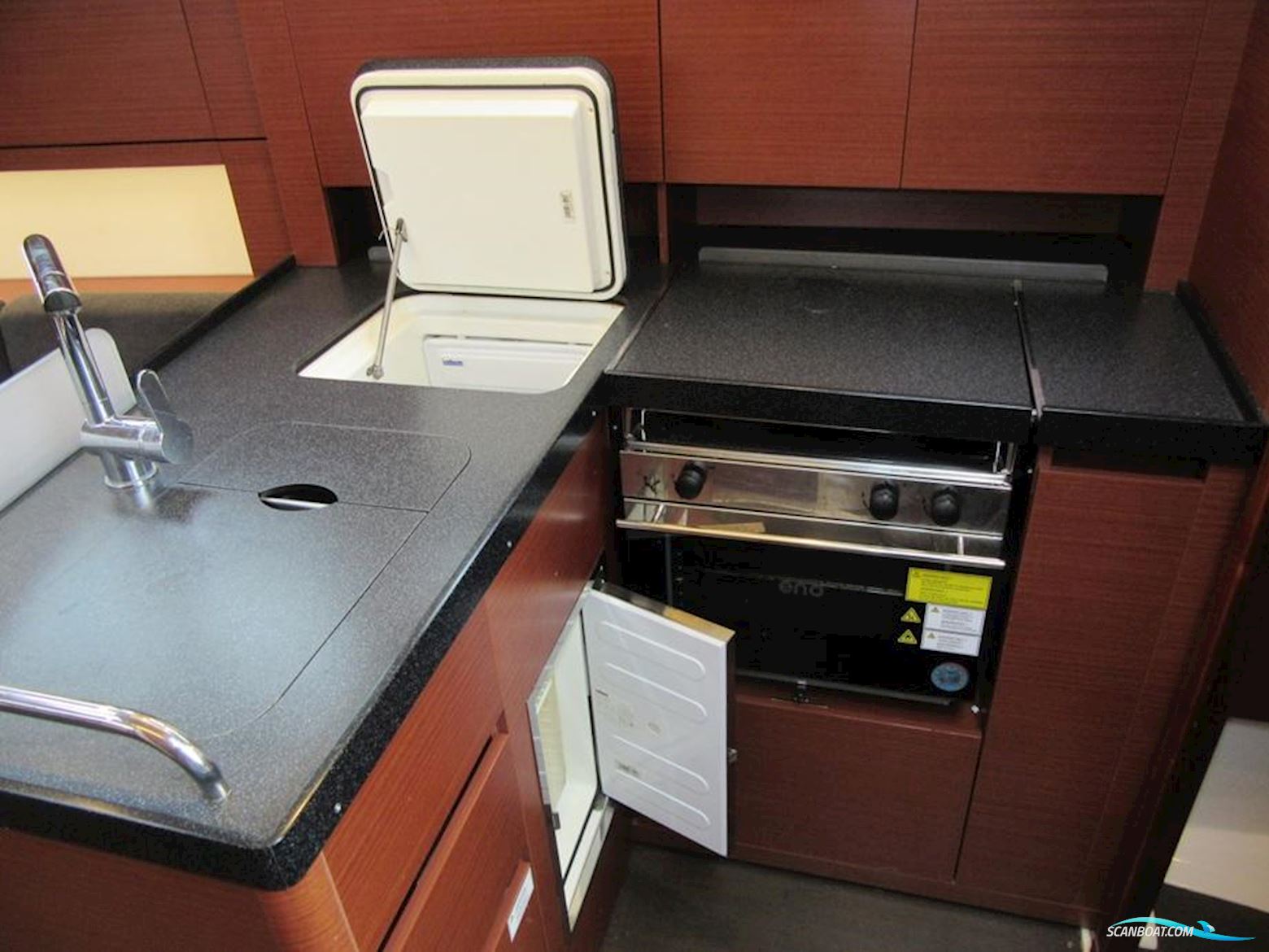 Hanse 348