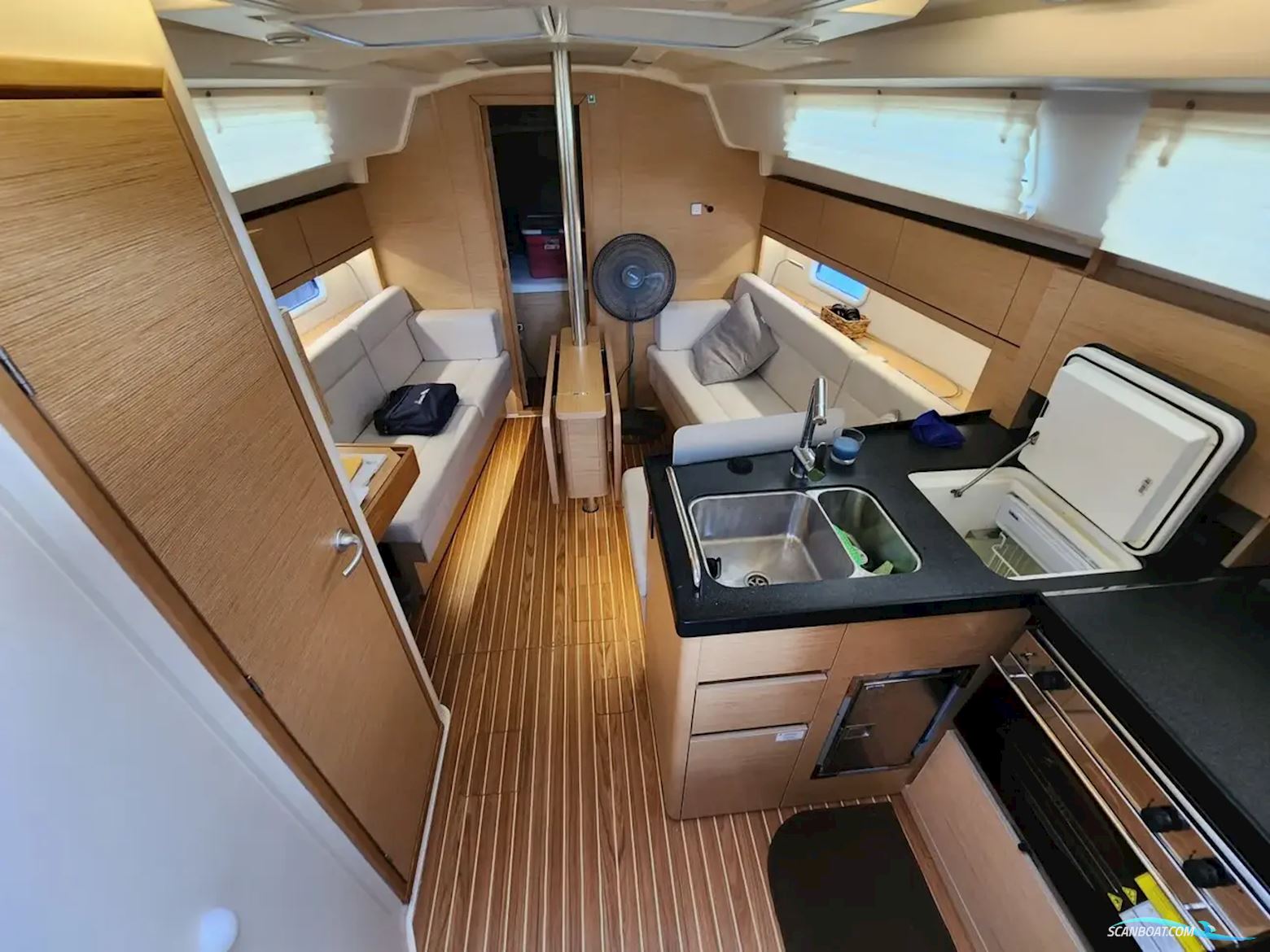 Hanse 348