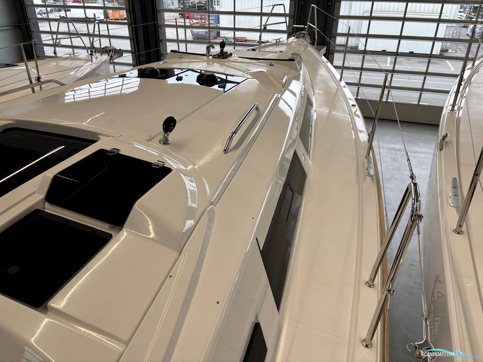 Hanse 348
