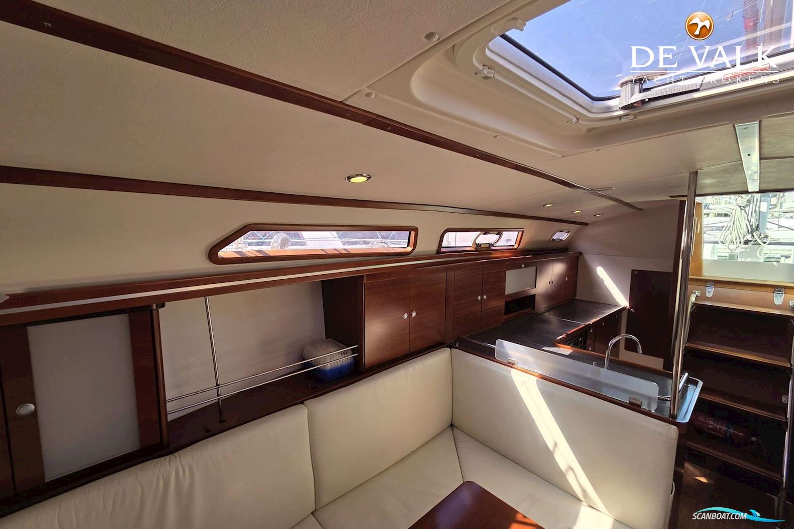 Hanse 370