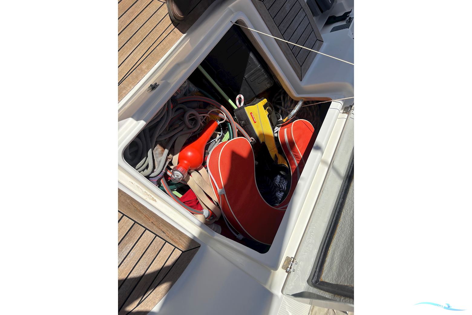 Hanse 370