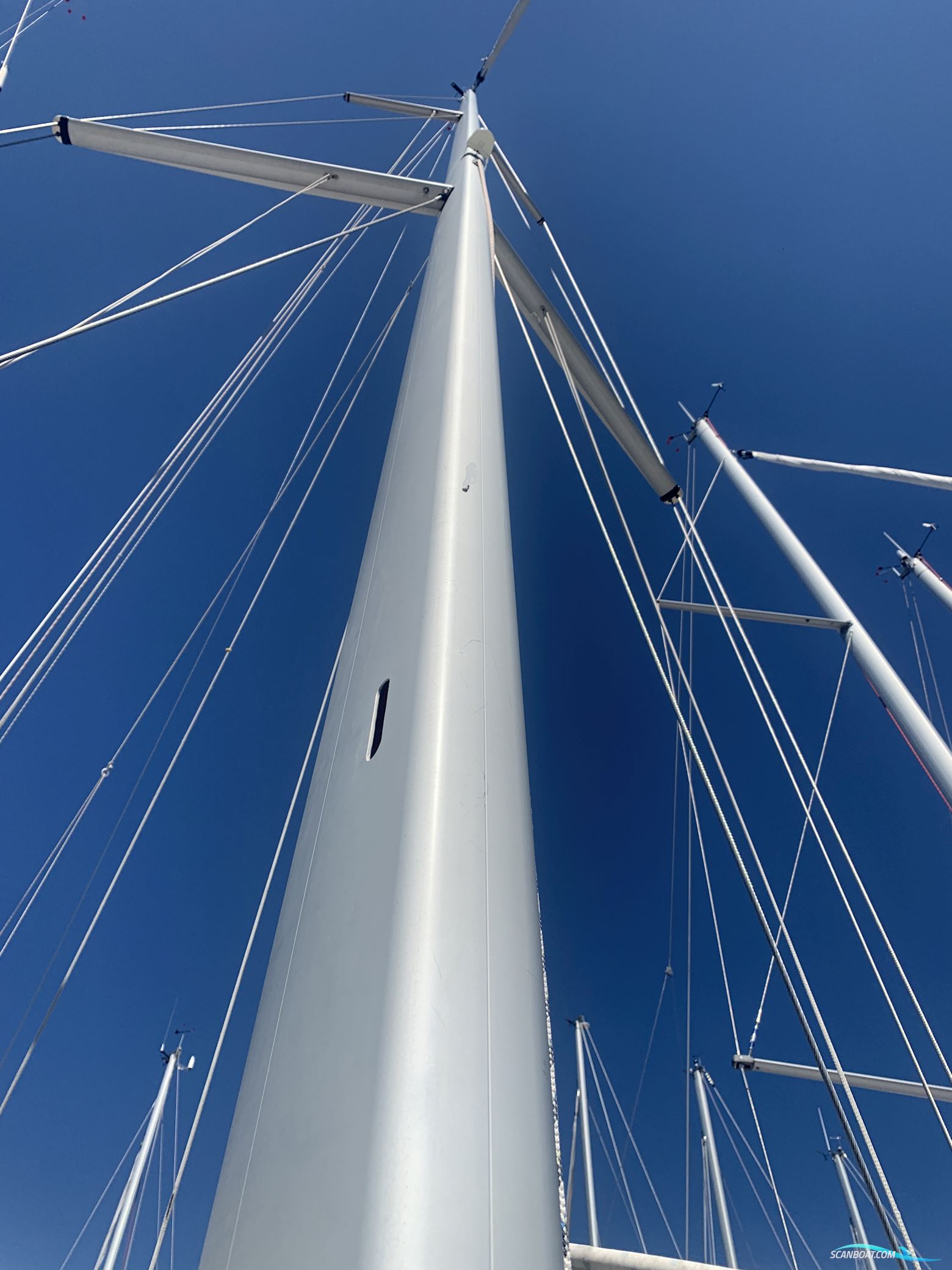 Hanse 370