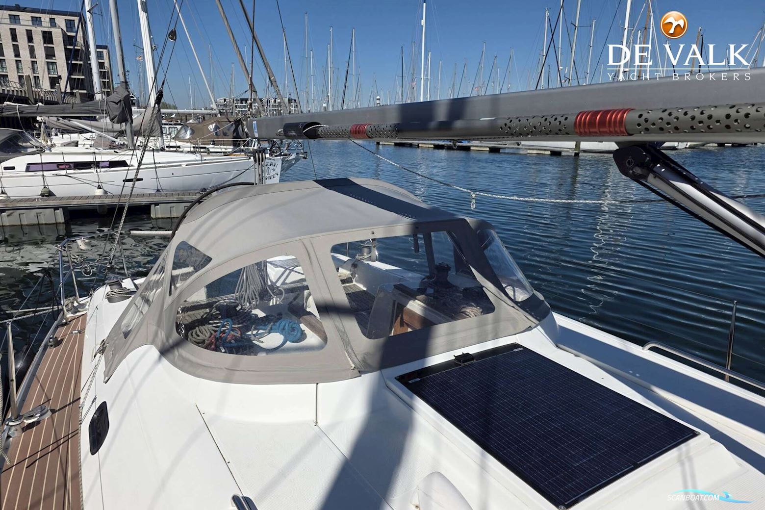 Hanse 370