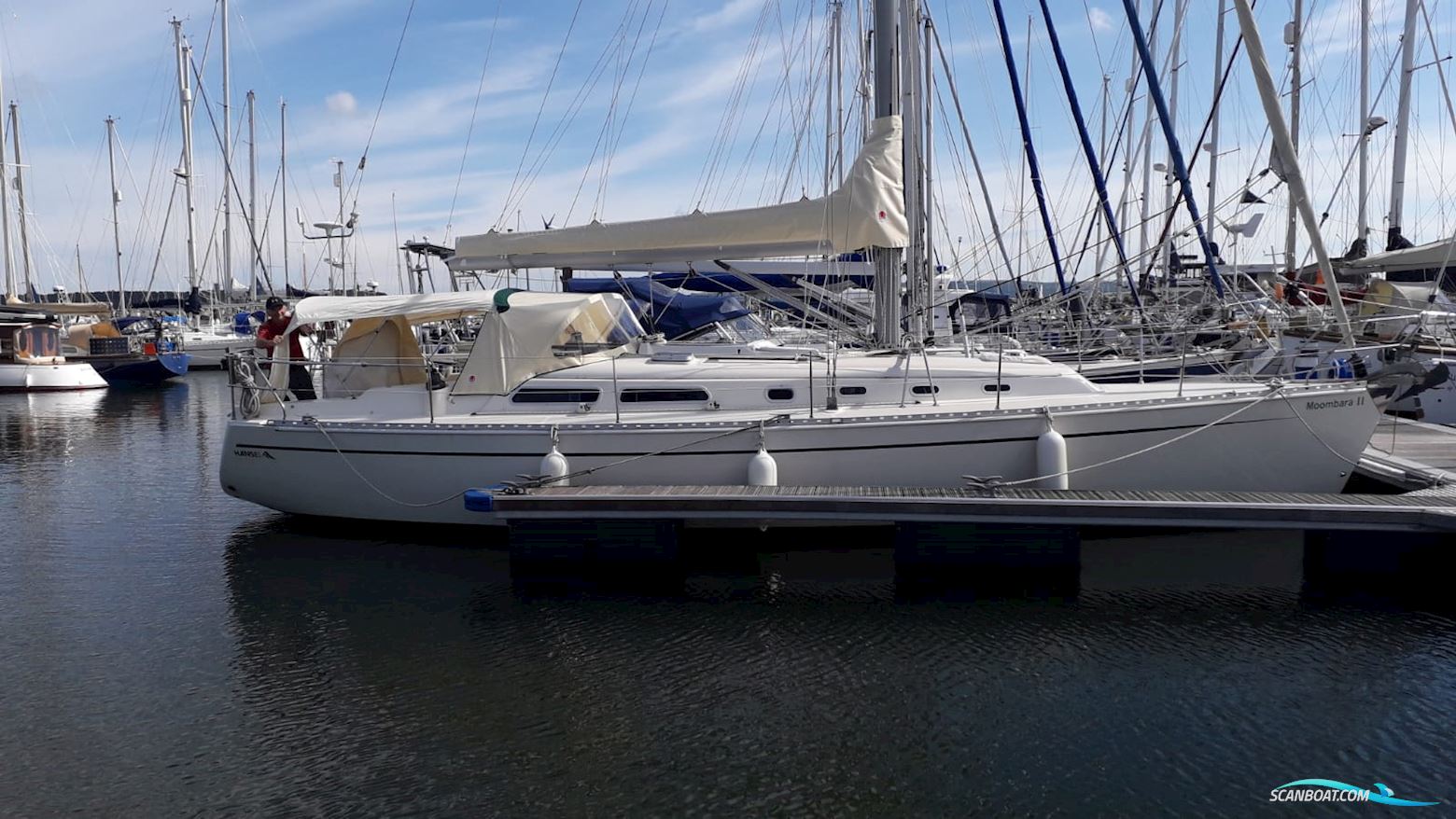 Hanse 371