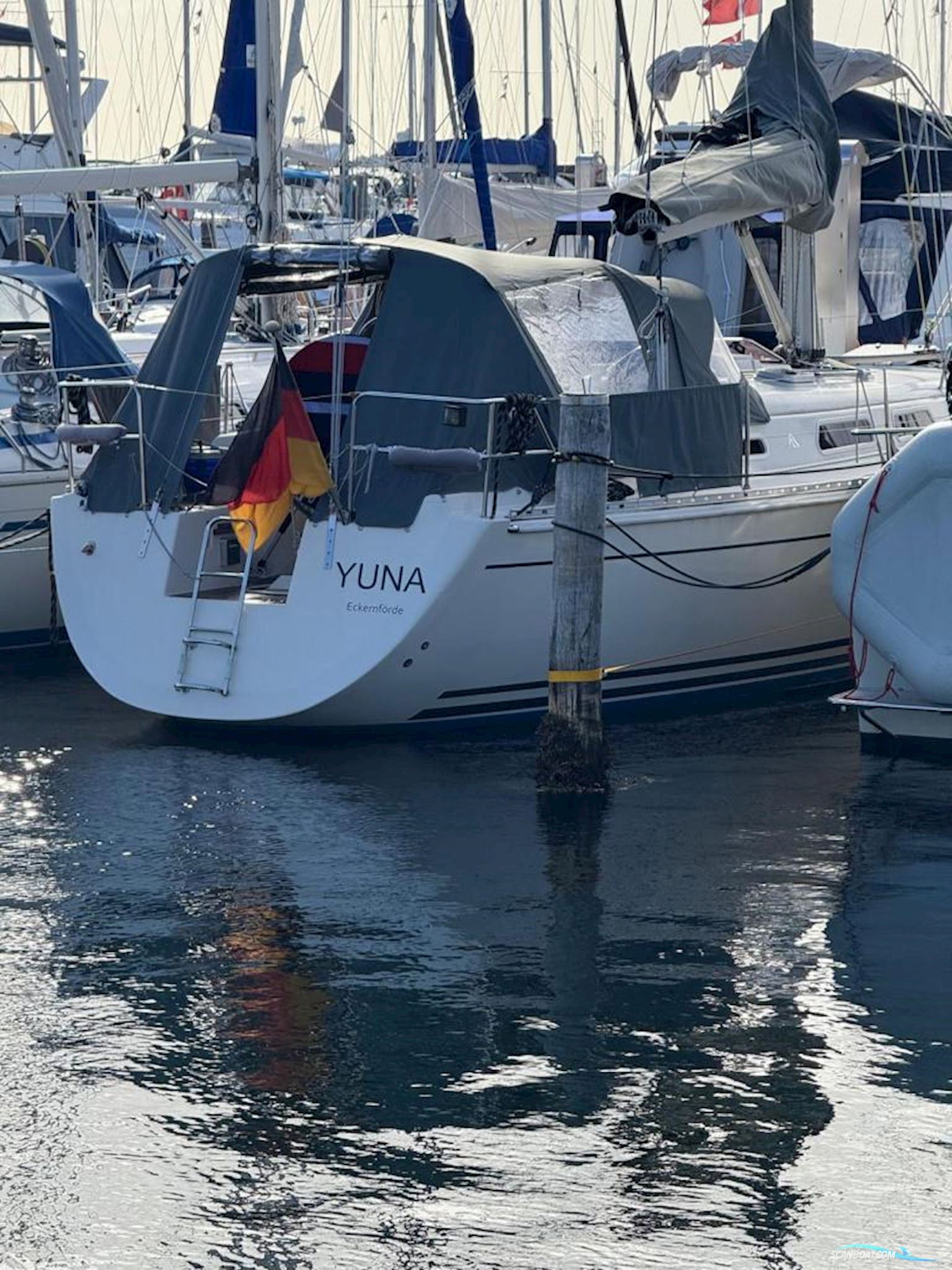 Hanse 371