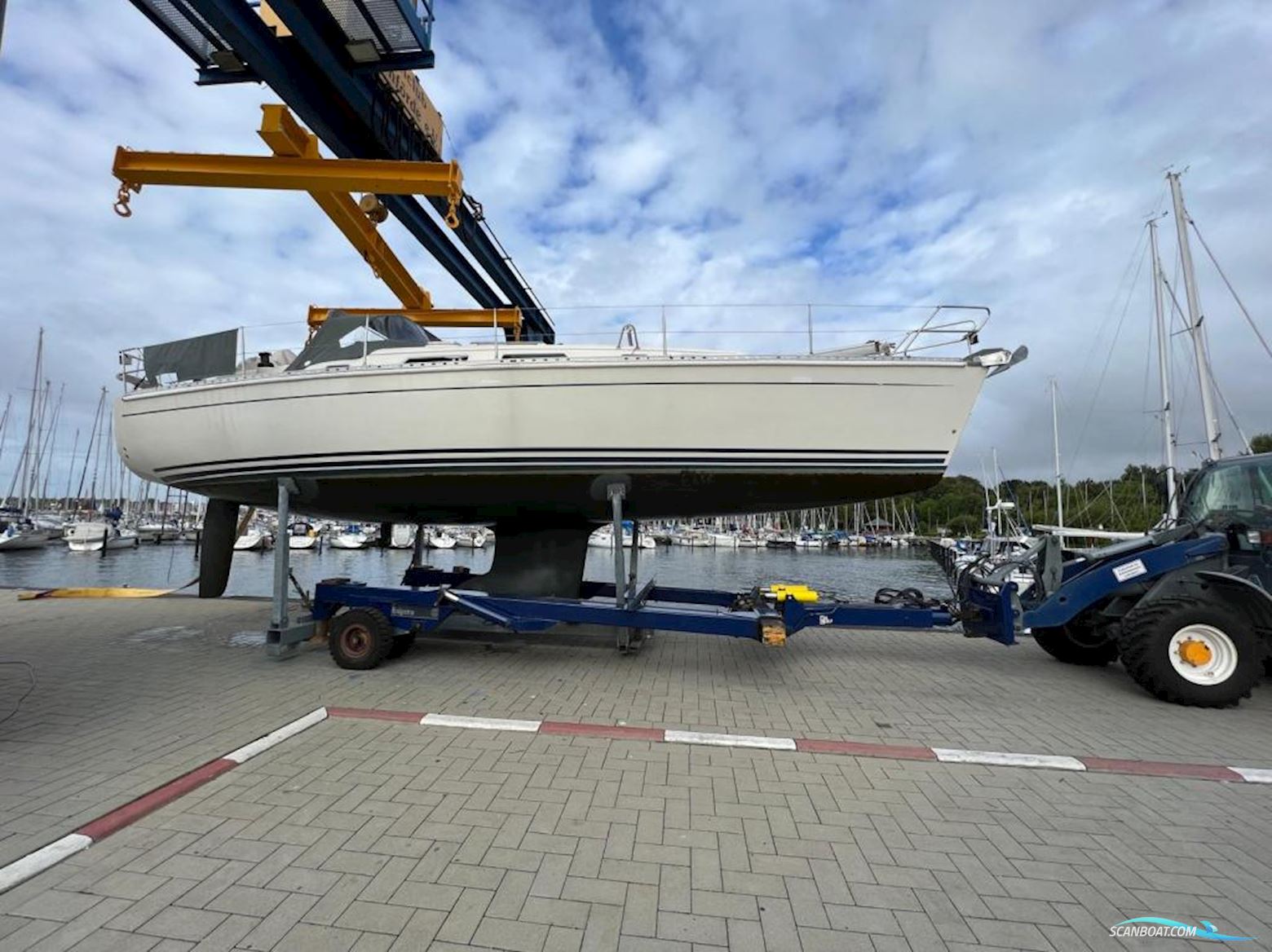 Hanse 371