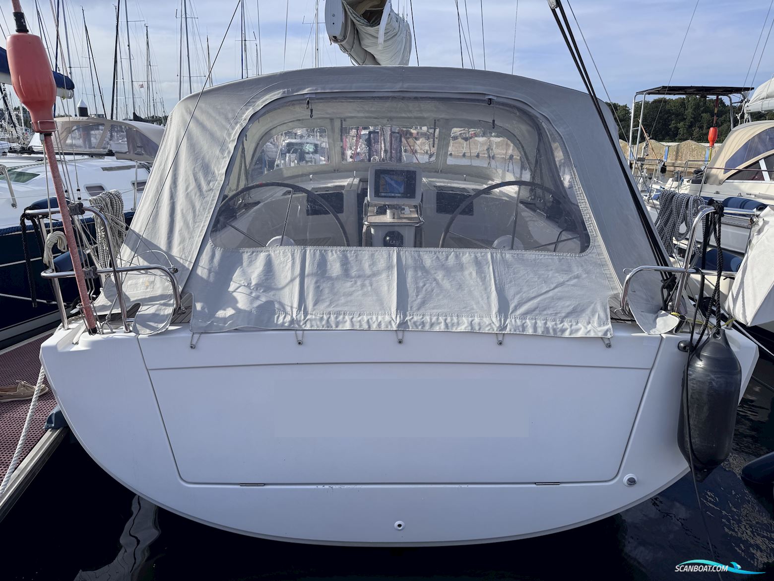 Hanse 385