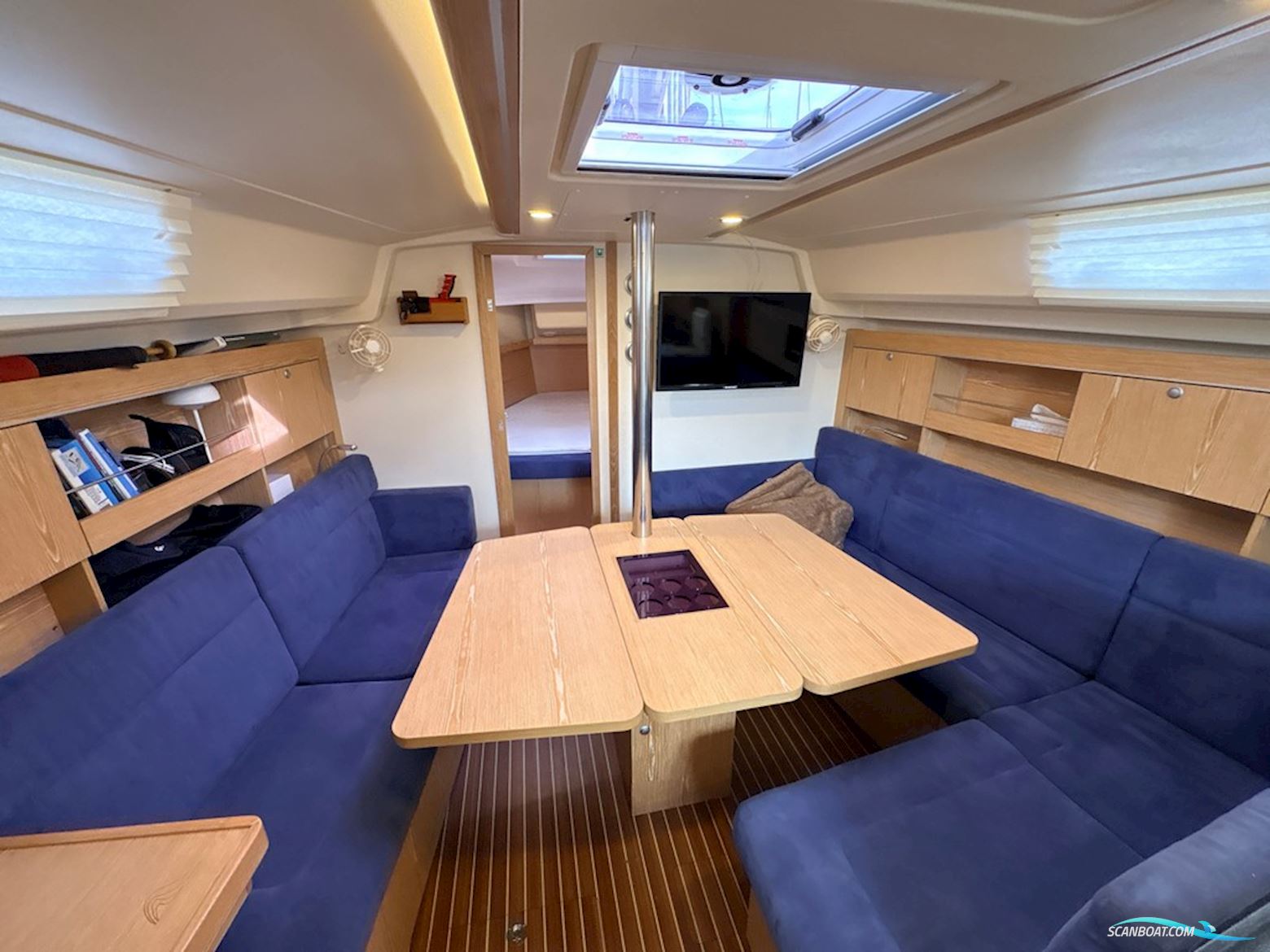 Hanse 385