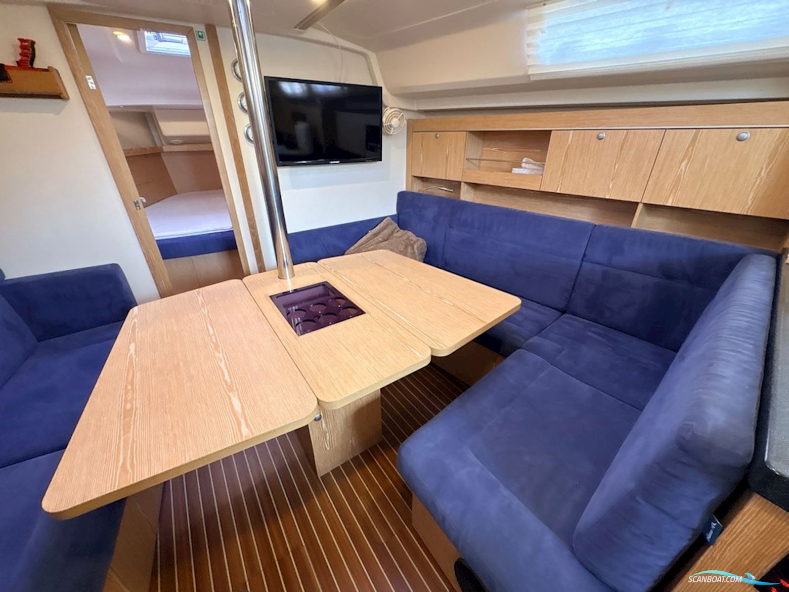 Hanse 385