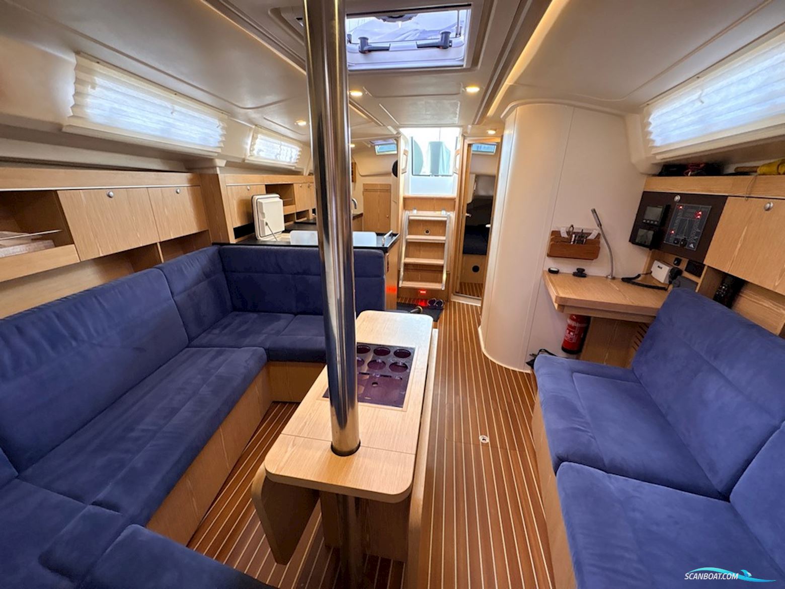 Hanse 385