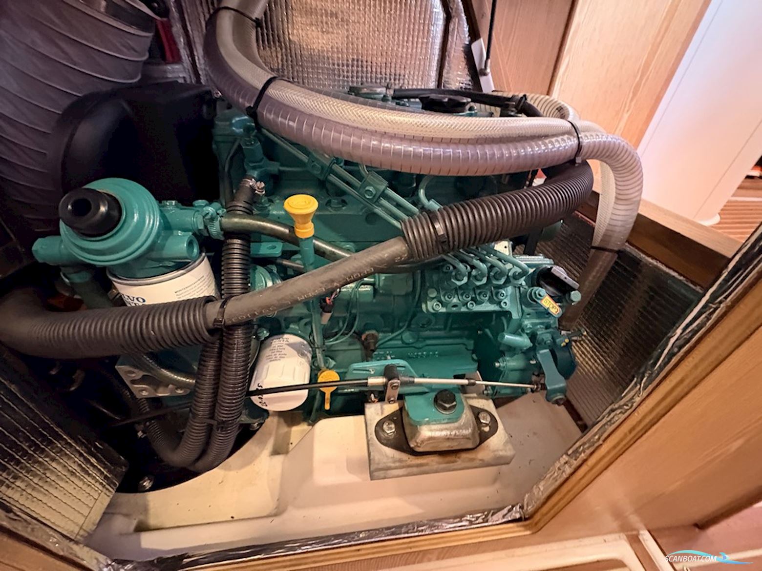Hanse 385