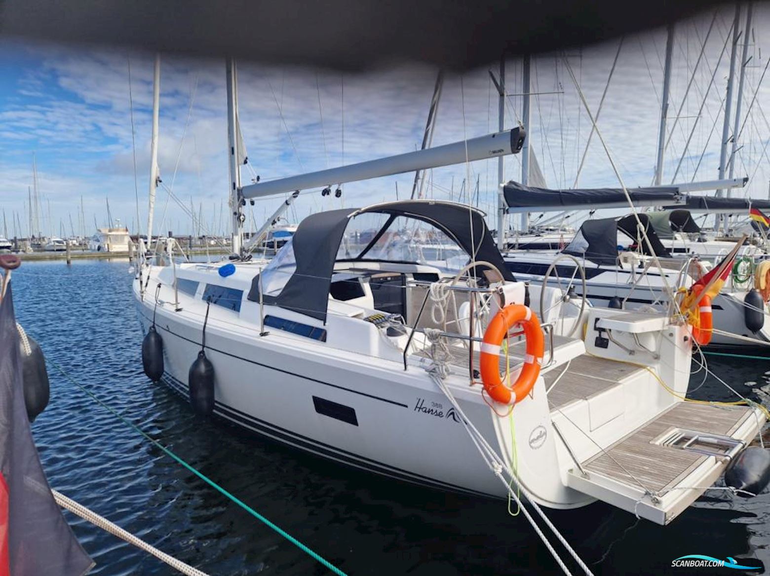 Hanse 388