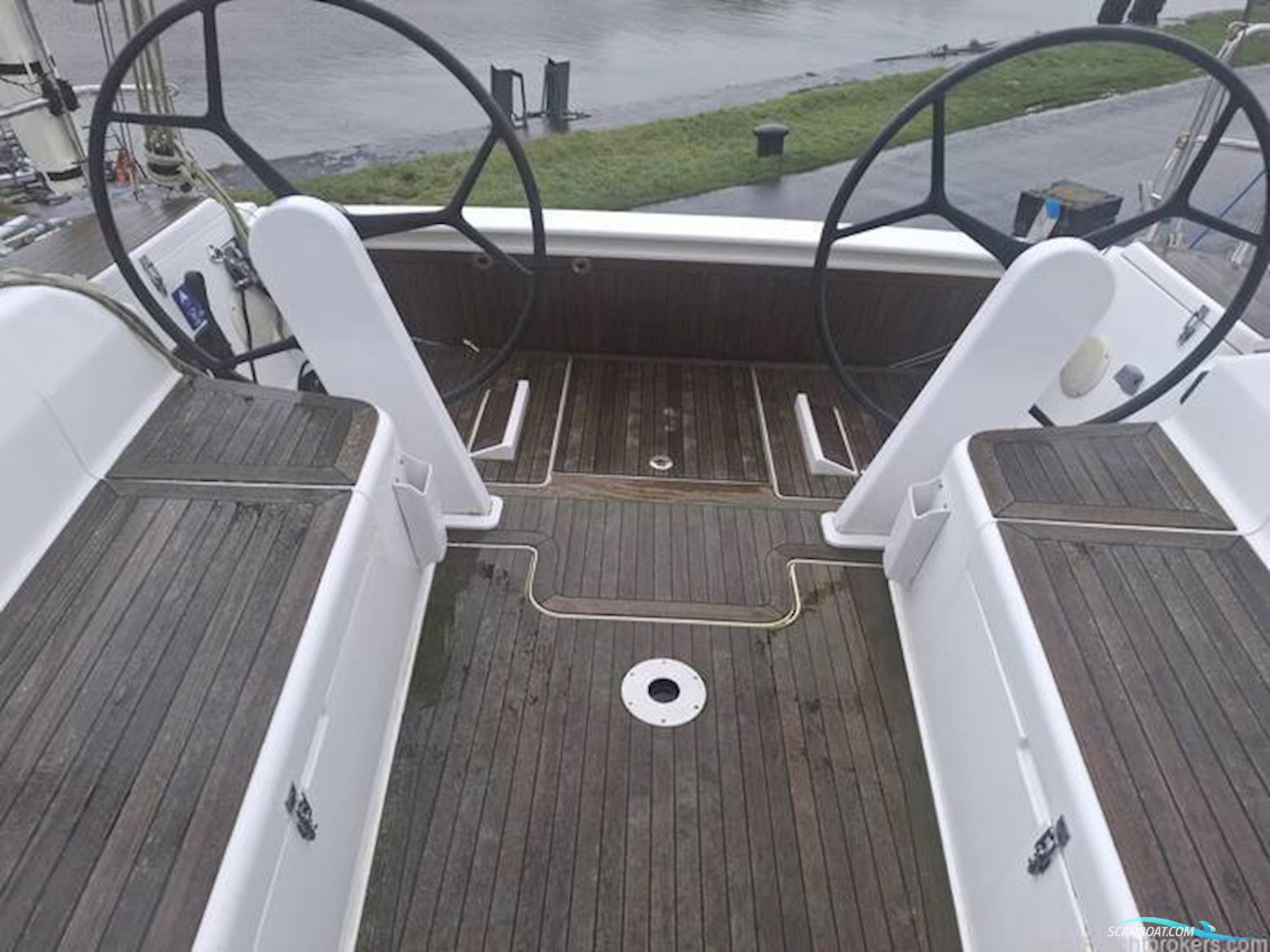 Hanse 400