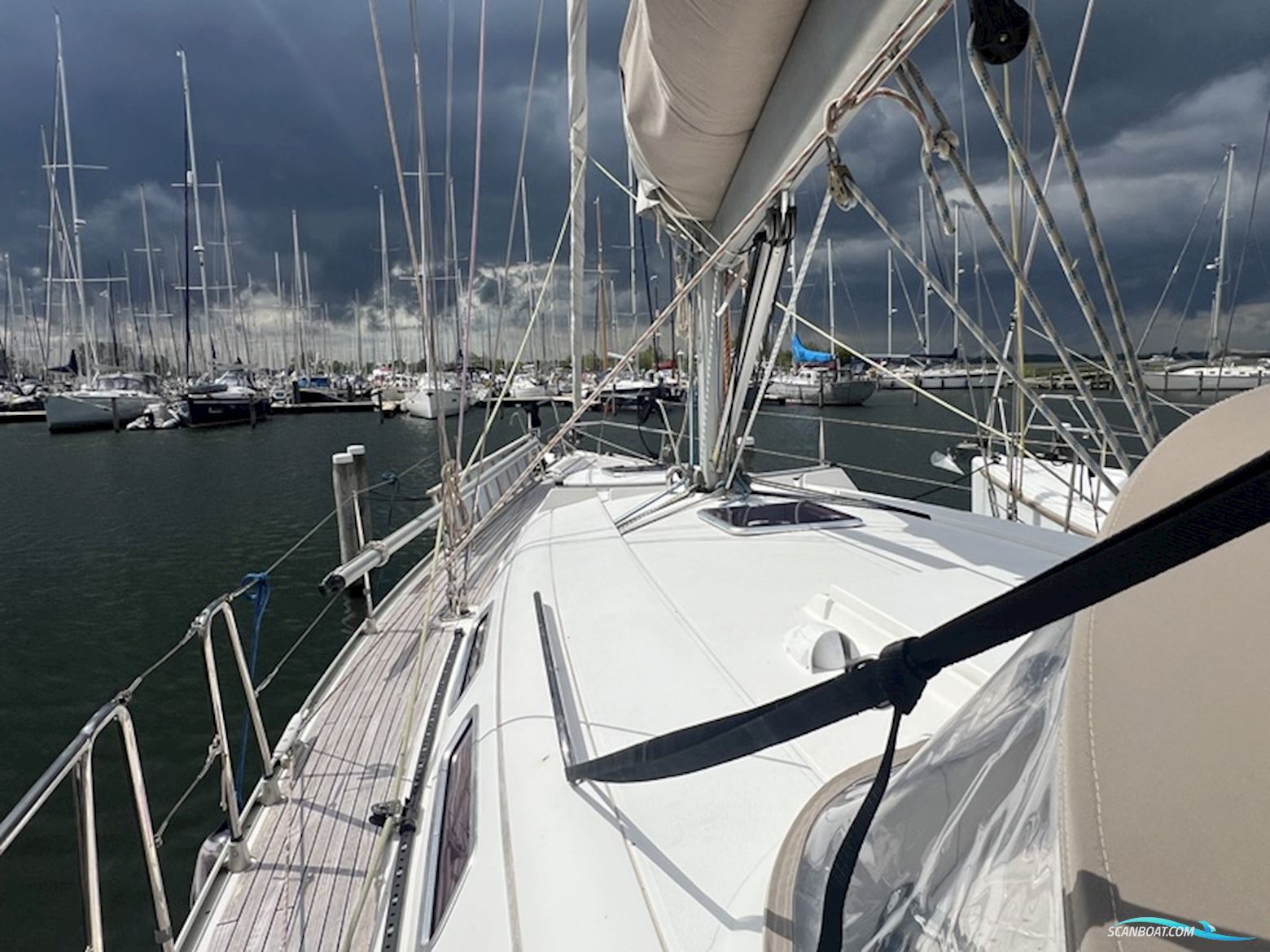 Hanse 400