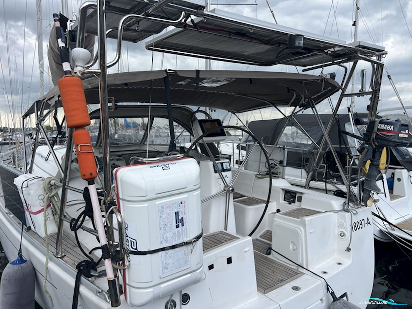 Hanse 400