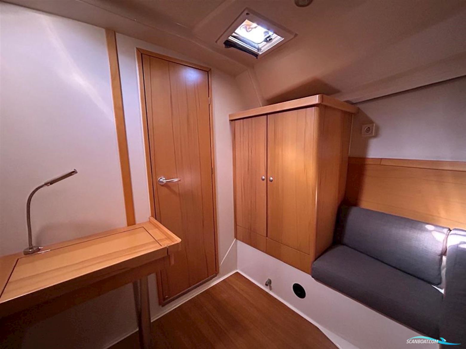 Hanse 400
