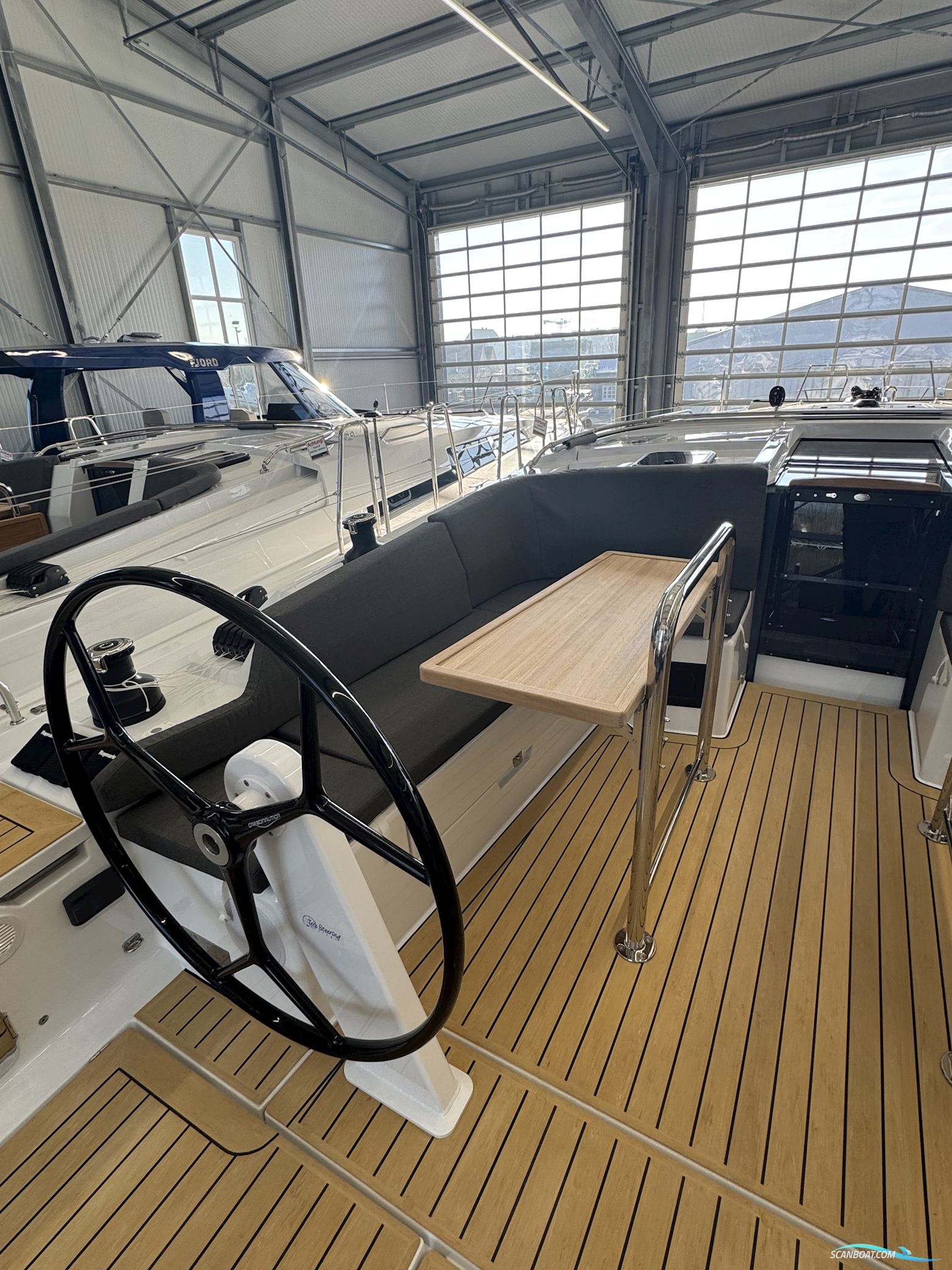 Hanse 410 Neu Auf Bestellung, Segelklar zu Wasser Inkl. Primer & Antif