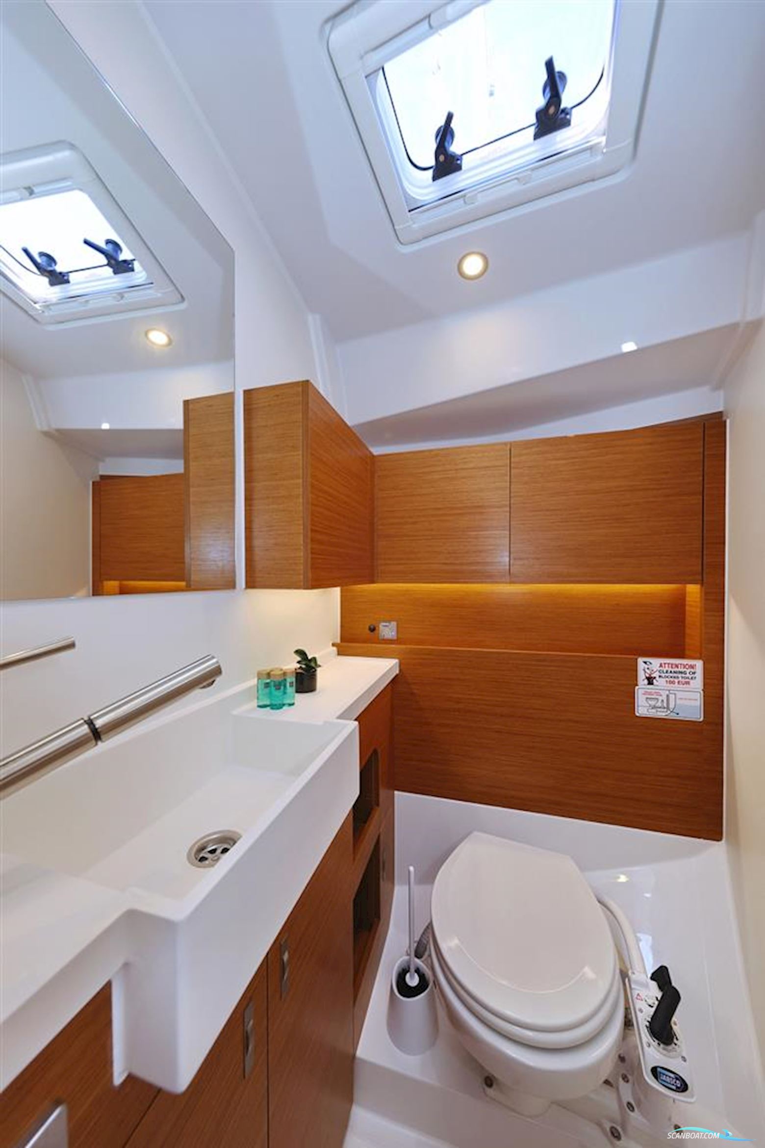 Hanse 410