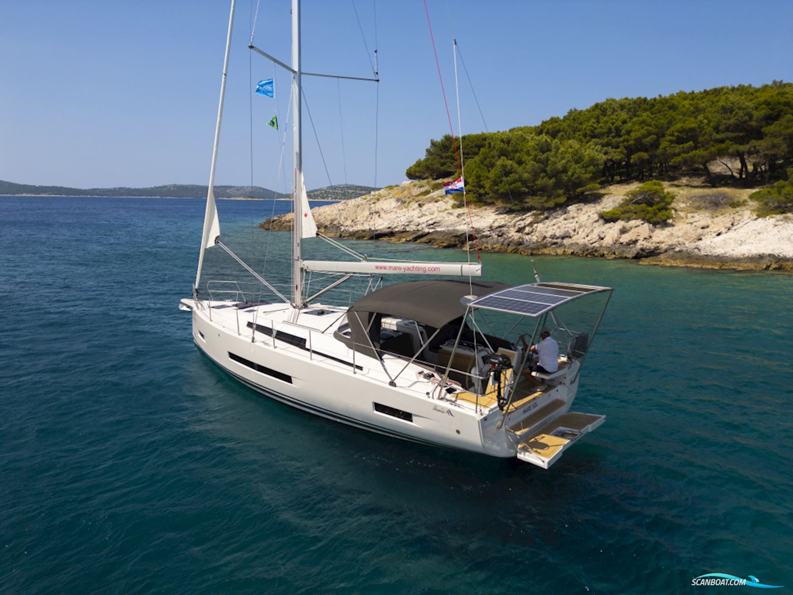 Hanse 410