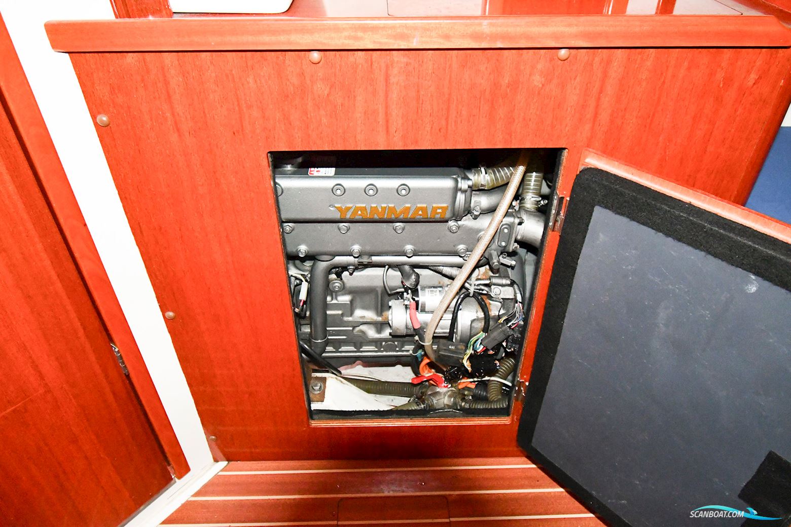 Hanse 411
