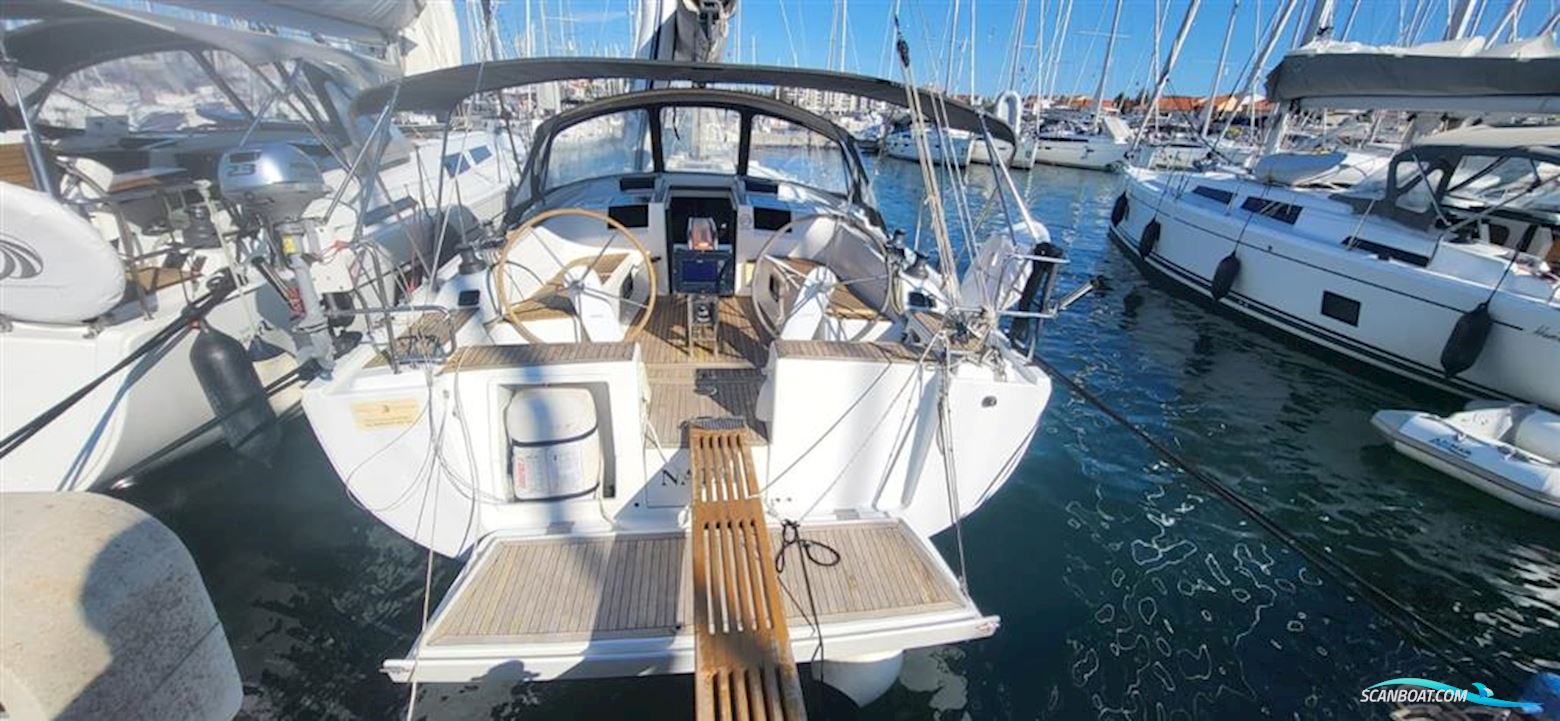 Hanse 415