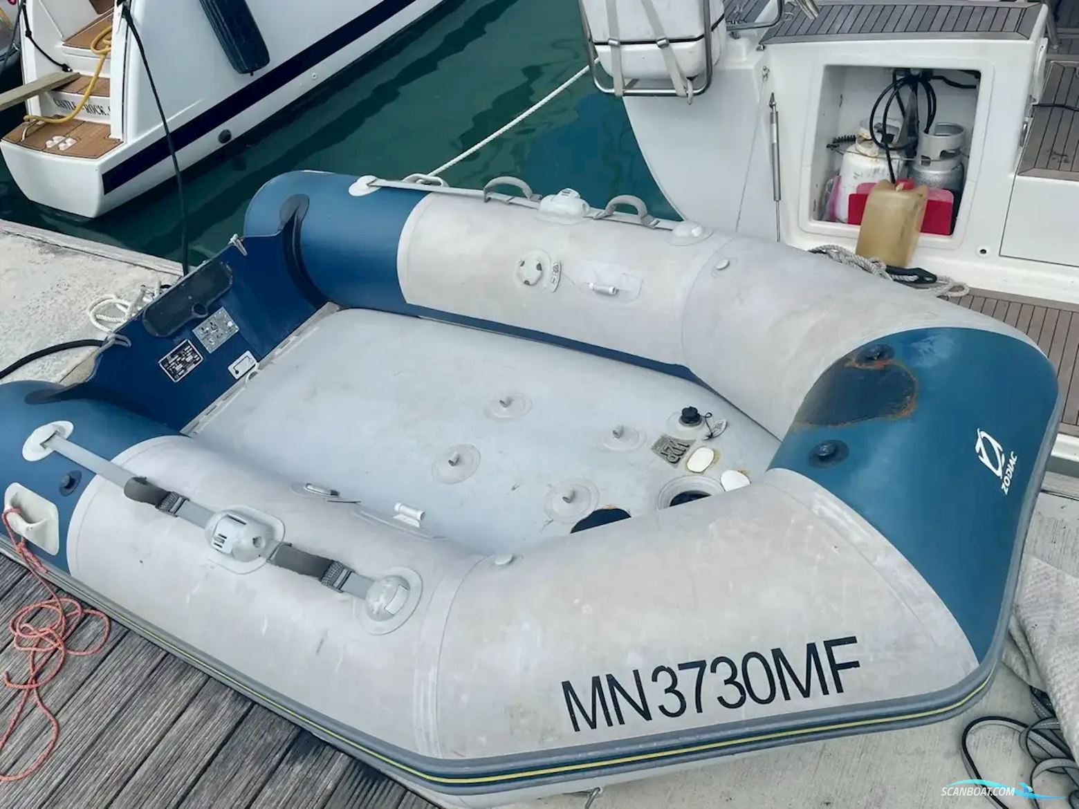 Hanse 415