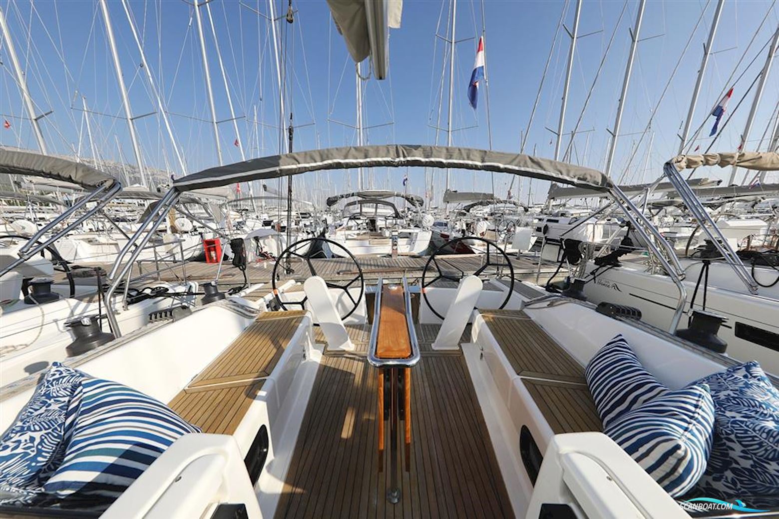 Hanse 415