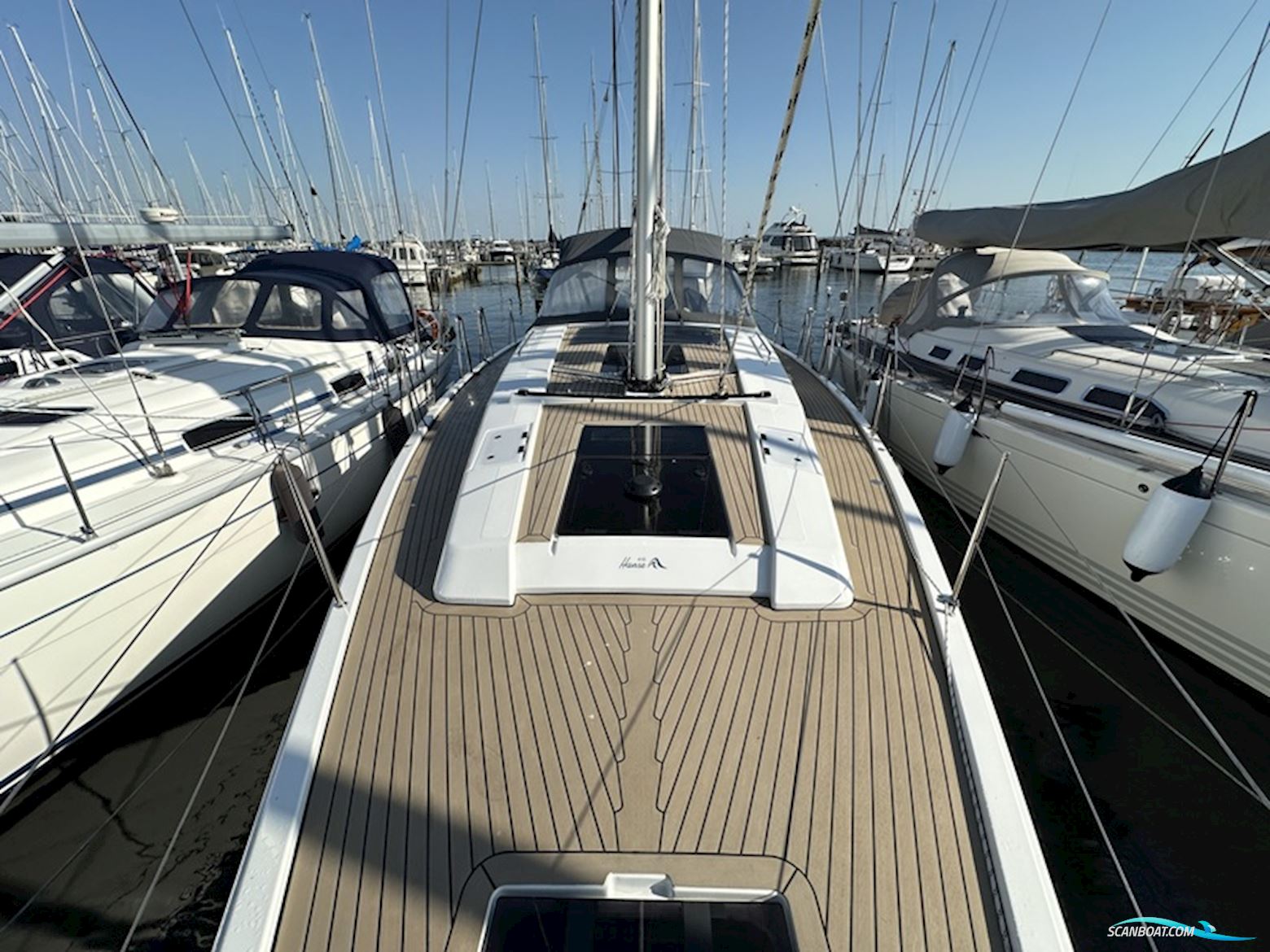 Hanse 418
