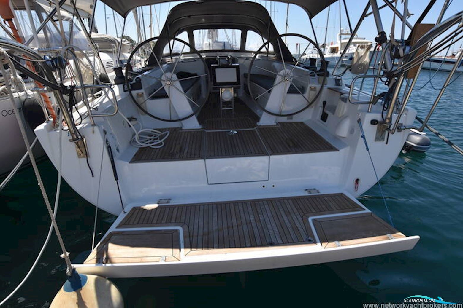 Hanse 445