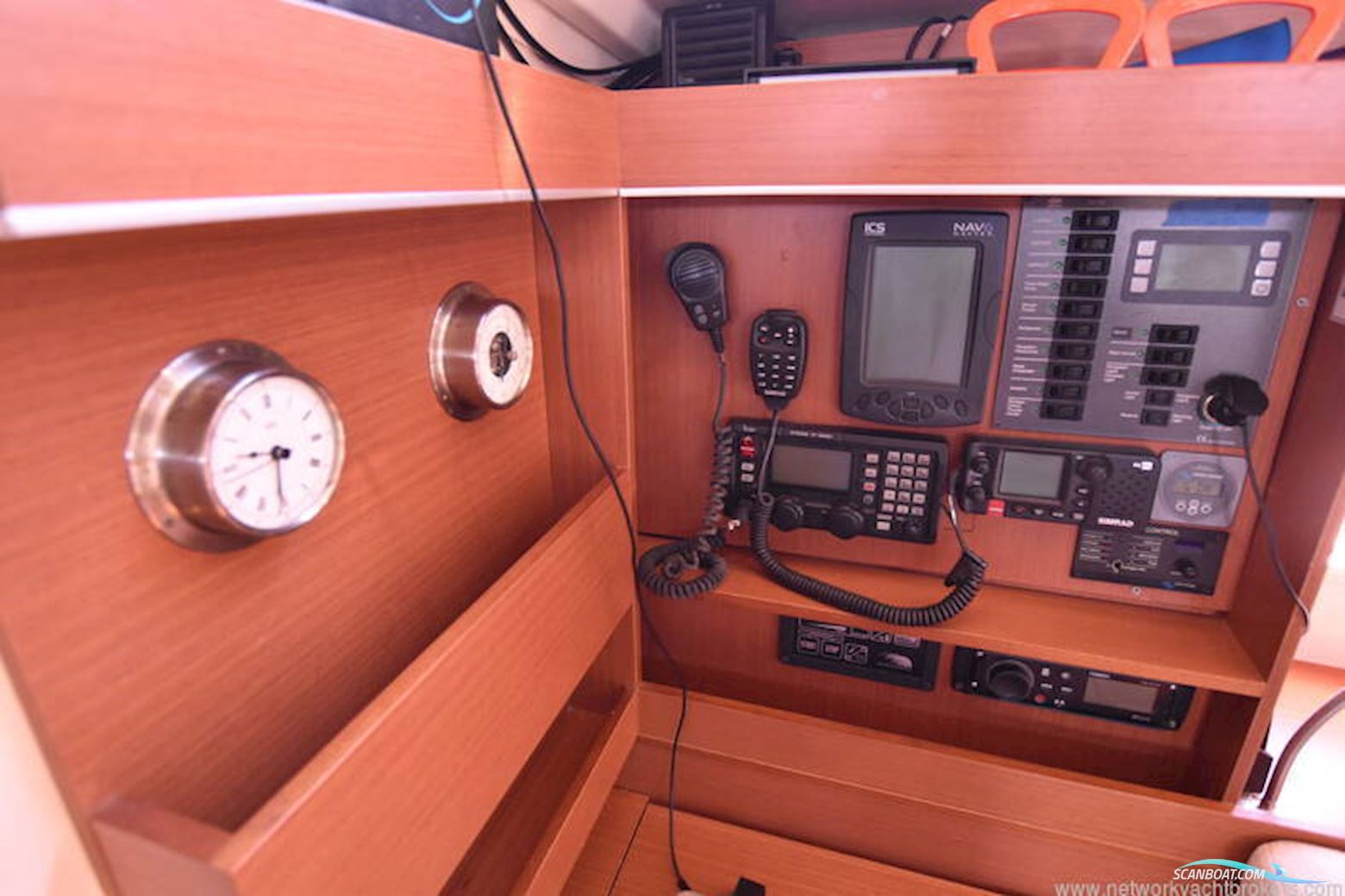 Hanse 445